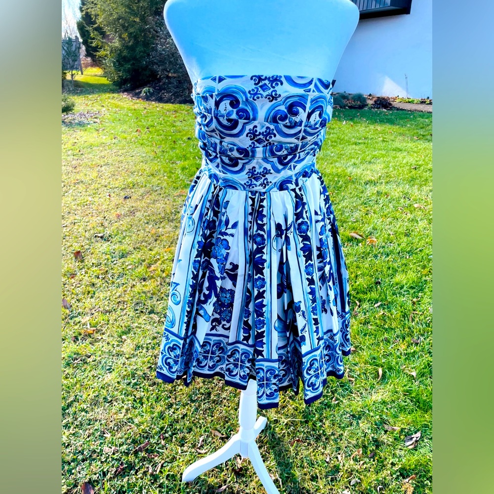 Dolce & Gabbana Majolica mini Poplin dress. NEVER WORN, WITH TAGS. Size 38IT - Picture 5 of 10